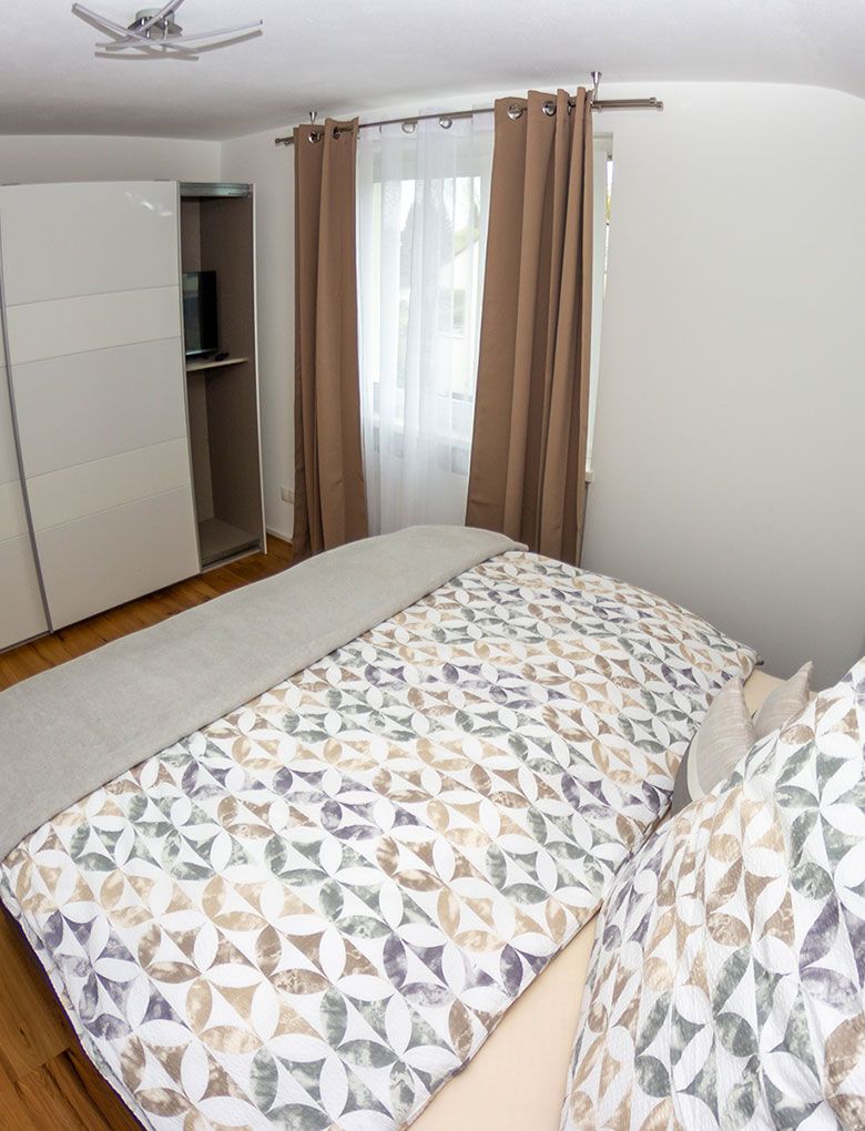 Schlafzimmeraufnahme Bett