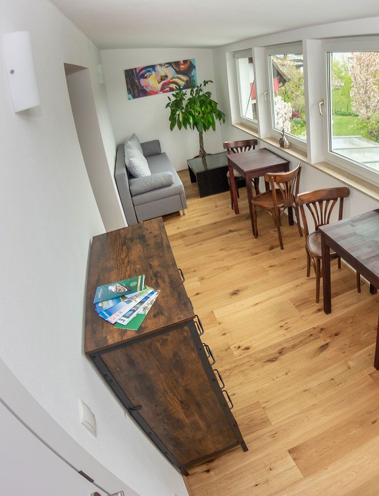 Ruhe ecke mit Tisch und Couch